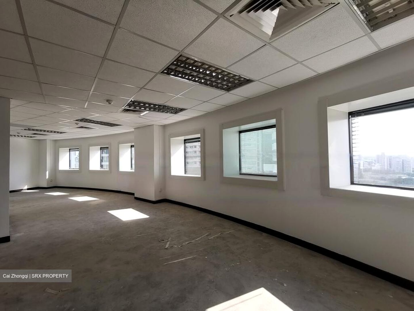 Goldhill Plaza (D11), Office #460347081